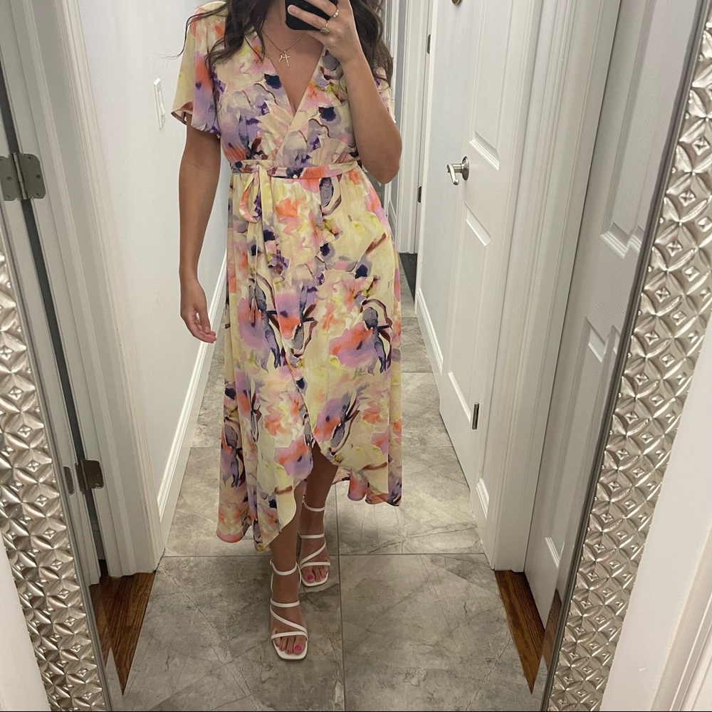NWT! Floral June & Hudson wrap dress